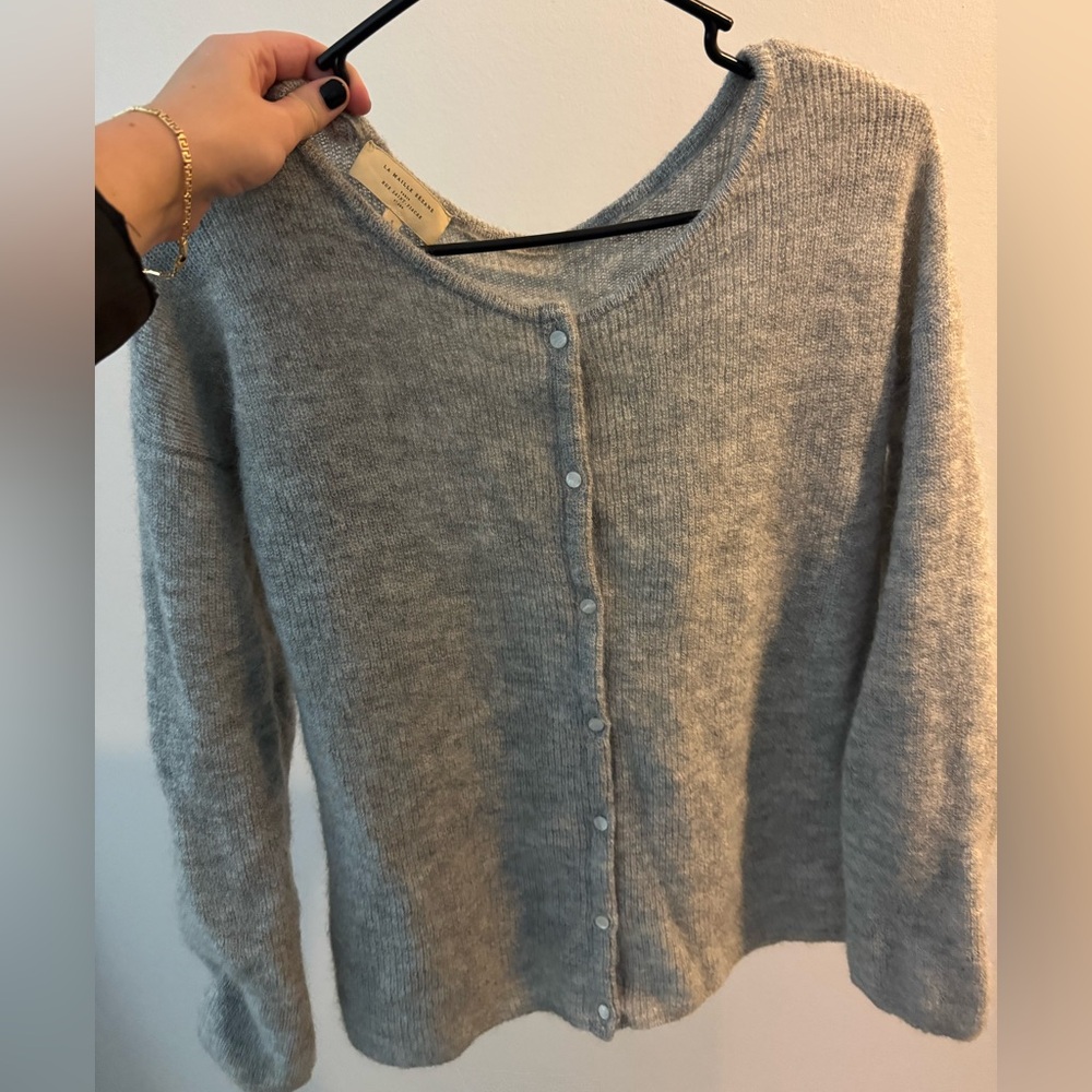 New Sesane cardigan in light grey. Worn once. Only ever dry cleaned 1 time